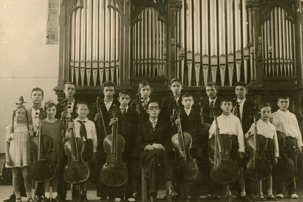 1941 ���. ������� ���  ������������� []