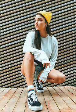 ����� ��� []