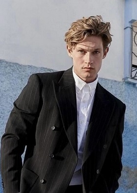 ��� �������� []