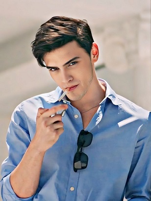 ����� ������ []