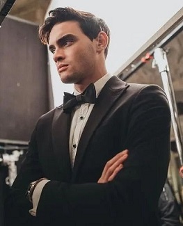 ����� �������� []